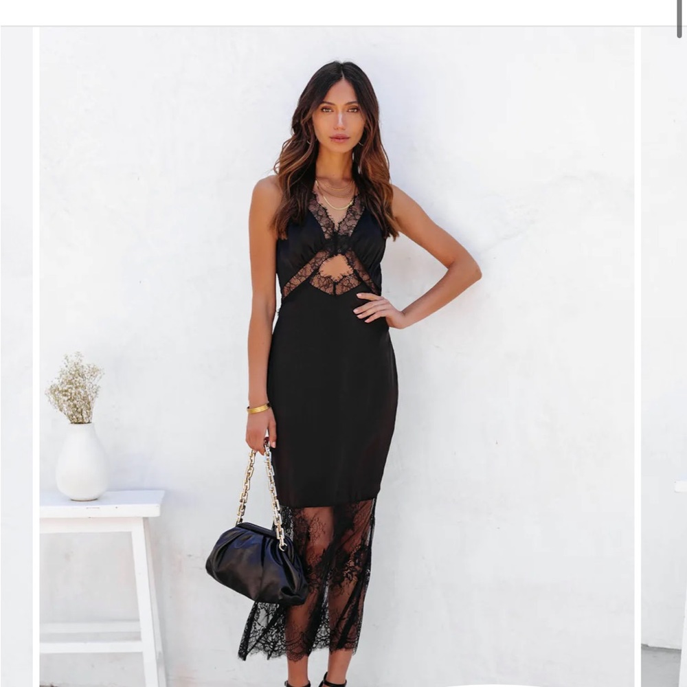 Vici black lace midi dress